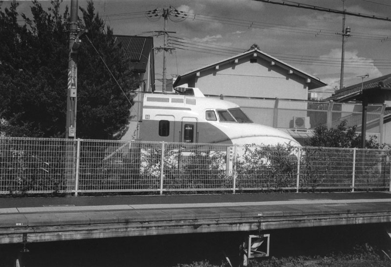 モノクロ普及委員会 写真展「モノクローム電鉄」